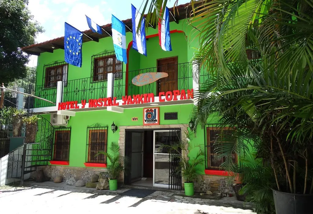 Hotel & Hostal Yaxkin Copan-1