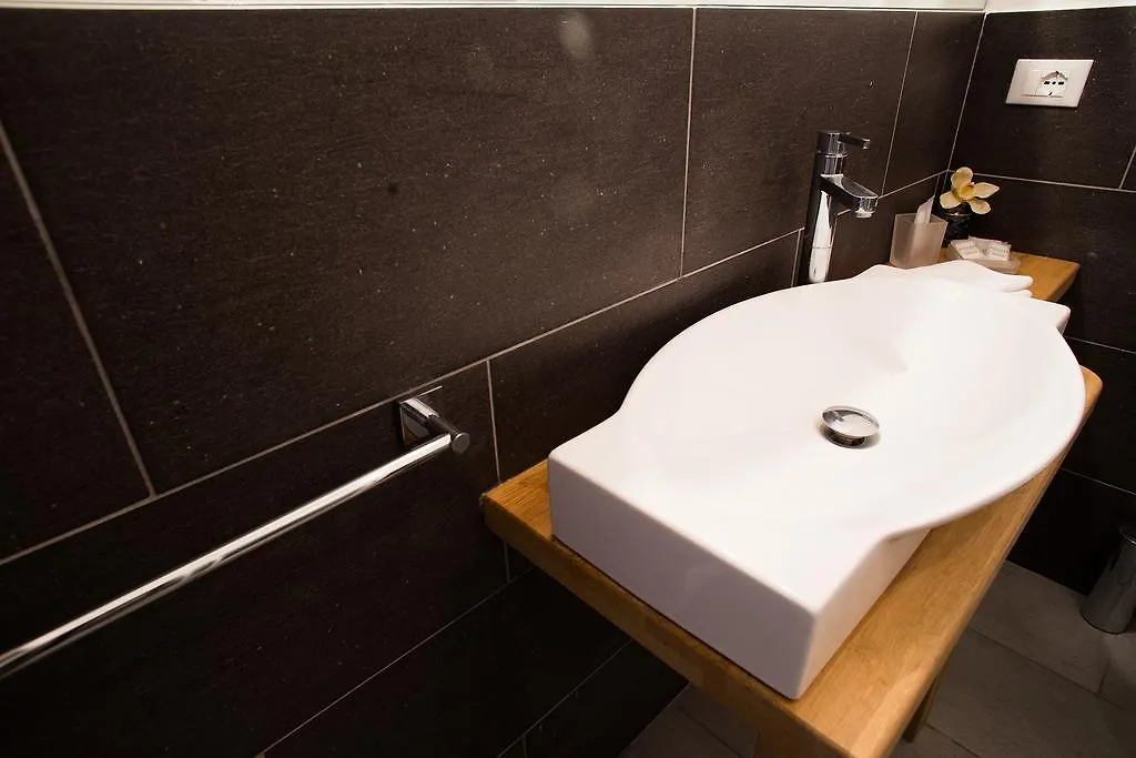 Le Erbe Guest House-1