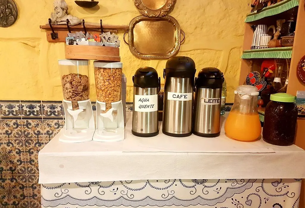 Caldeira Guest House-1