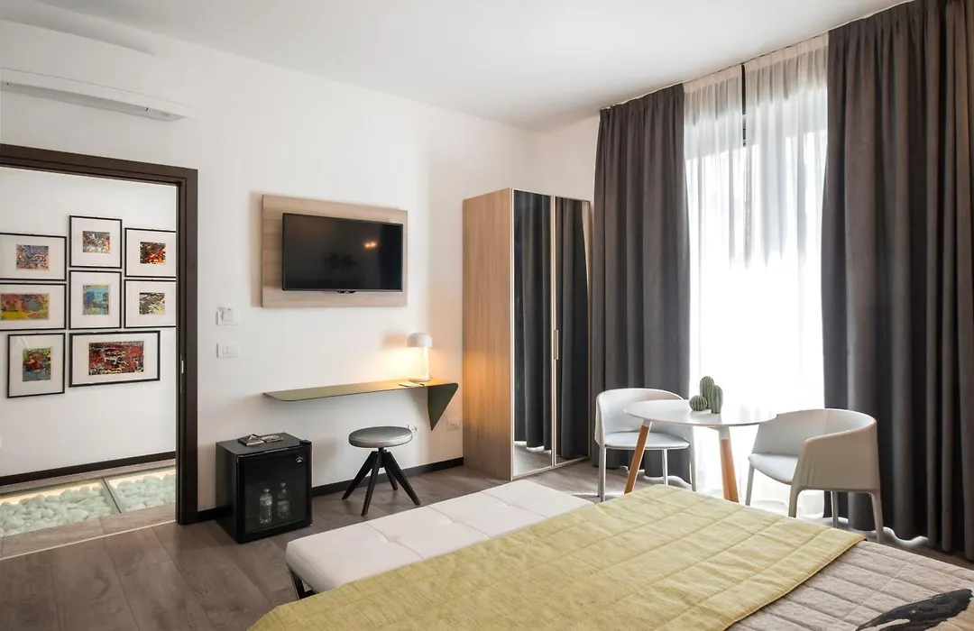 Hotel Bernina-1
