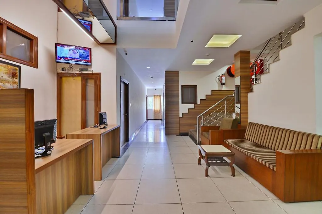 Hotel Aricent Opposite Isbt Sector 17 Chandigarh-1