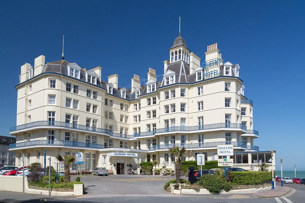 Queens Hotel-1