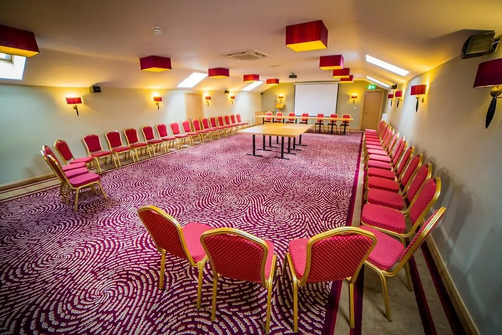 Curran Court Hotel-1