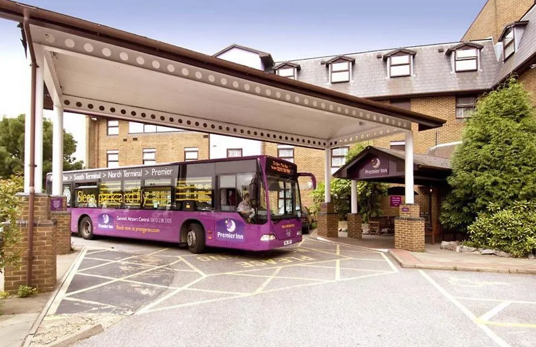 Premier Inn London Gatwick Airport A23-1
