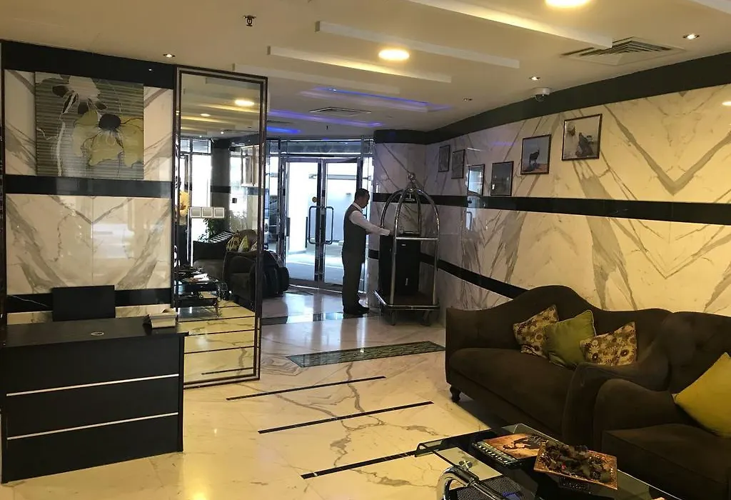 Al Waleed Palace Hotel Apartment Al Barsha-1
