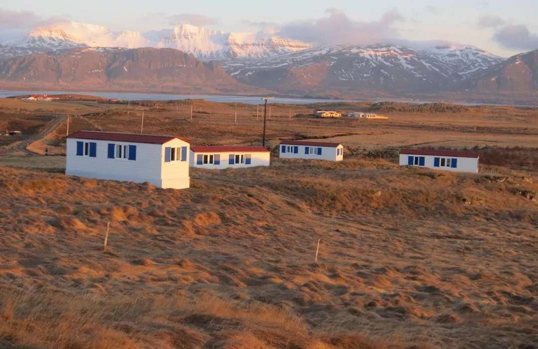 Laekjarkot Rooms And Cottages With Kitchen-1