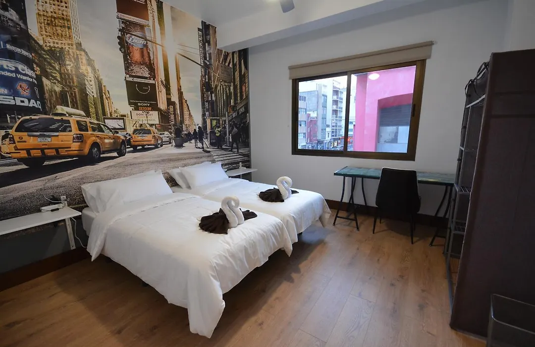 City Room Las Palmas-1