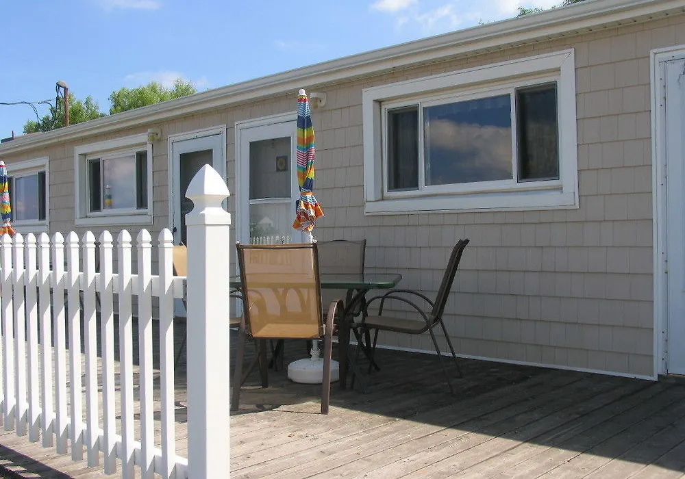 Southold Beach Motel-1