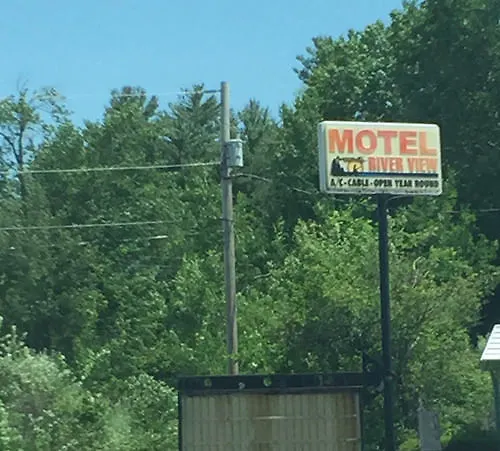 Riverview Motel-1