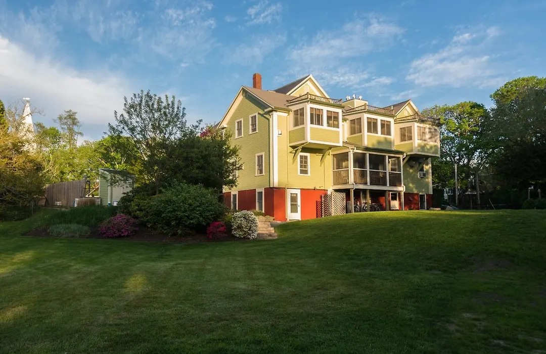 Captain Freeman Inn-1