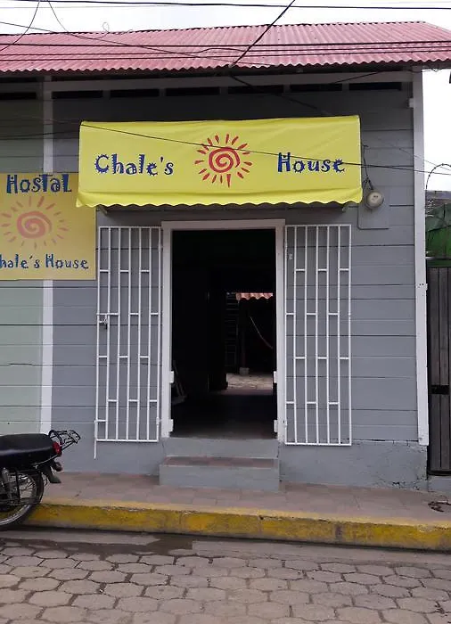 Chale'S House Hotel-1