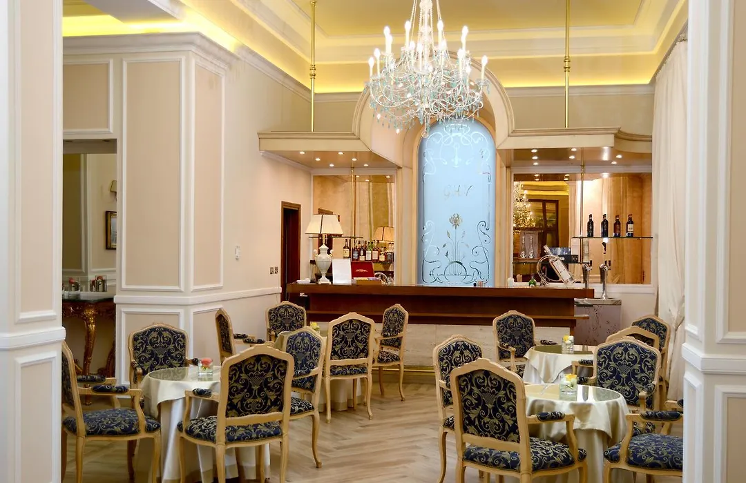 Grand Hotel Vittoria-1