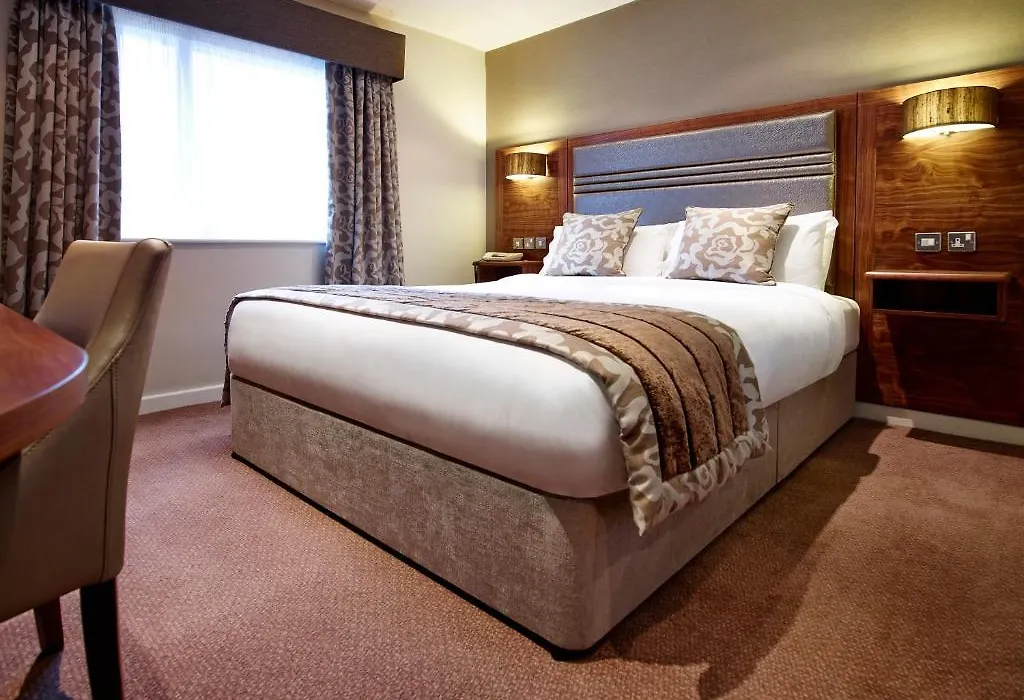 The Briar Court Hotel-1