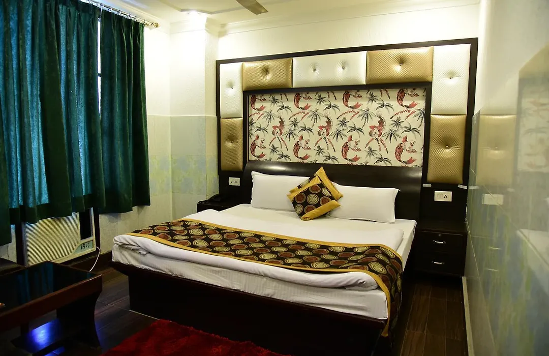 Hotel Red Rose-1