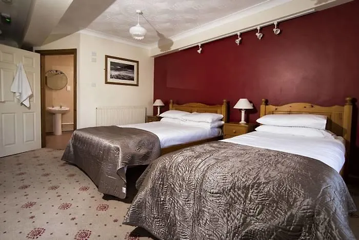 The Ship Hotel-1