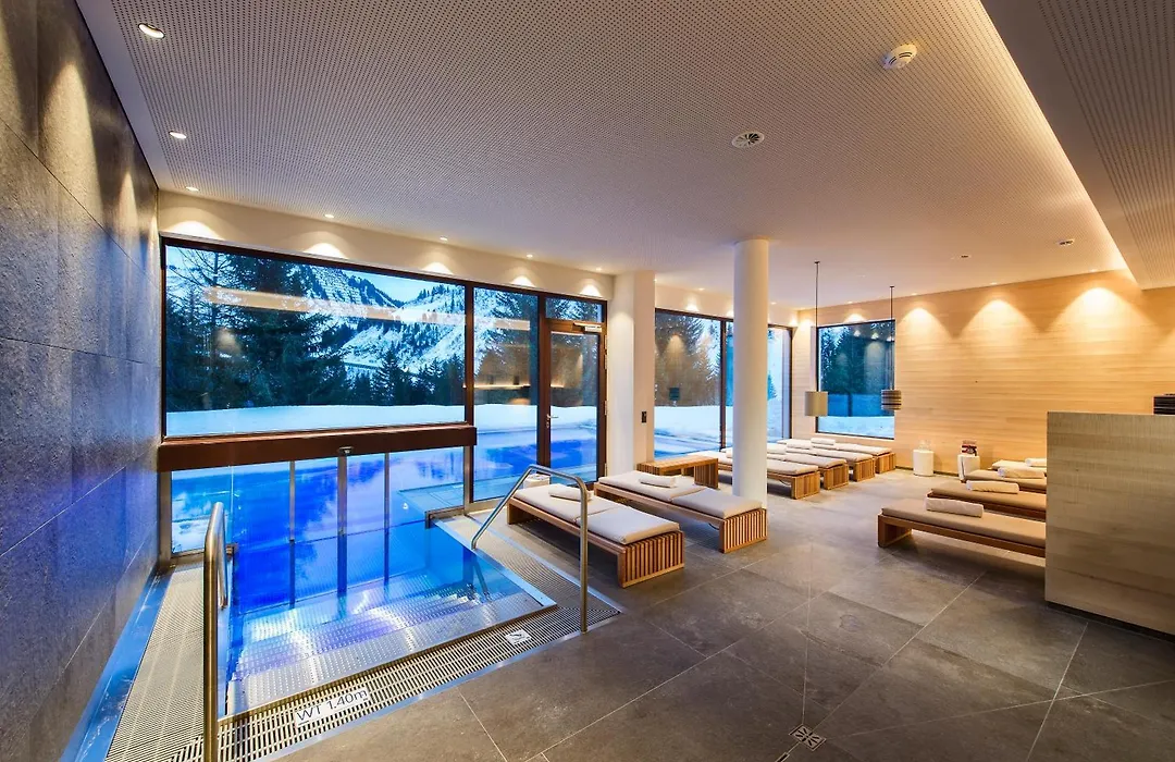 Adler Damuels Gasthof Hotel-1