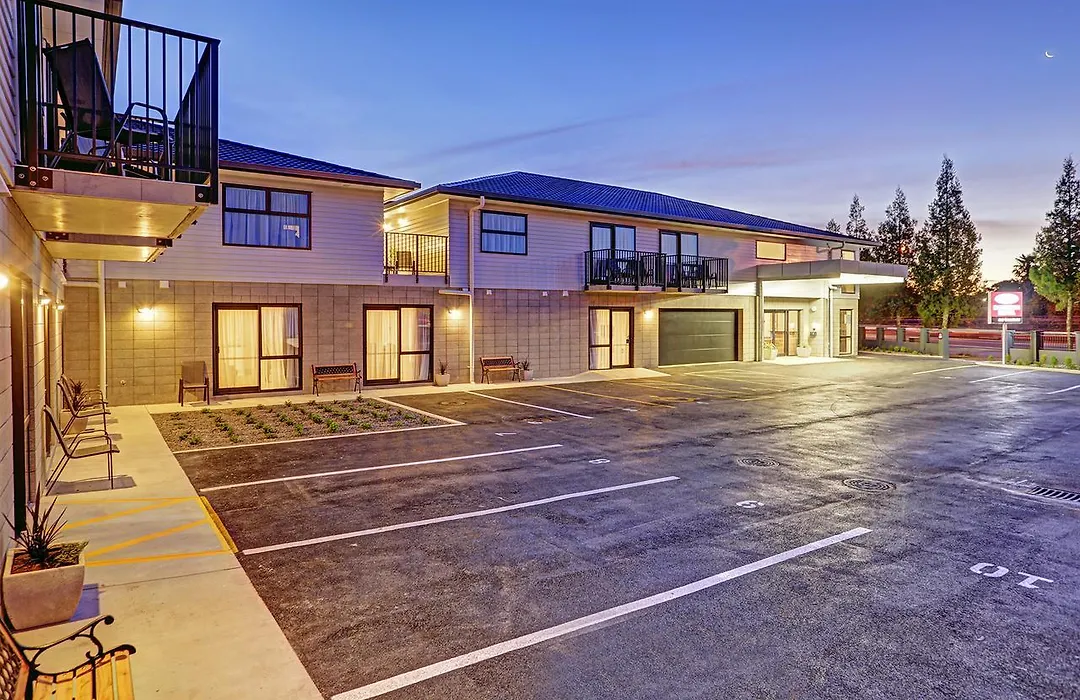Bks Premier Motel Hamilton-1