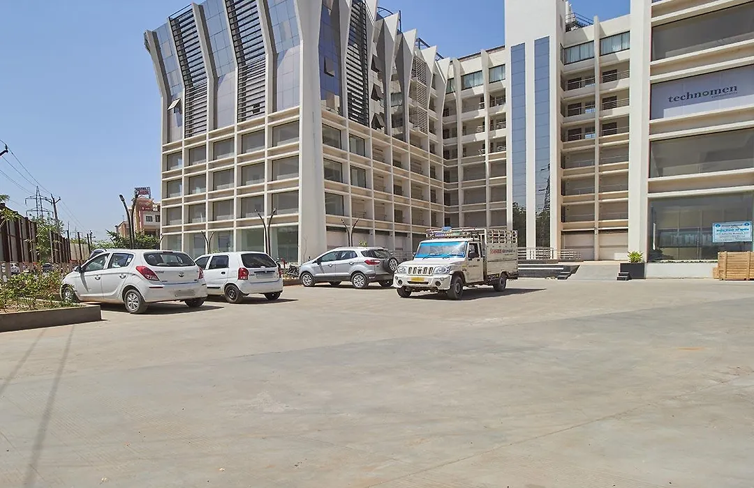7 Wonders Hotel-1