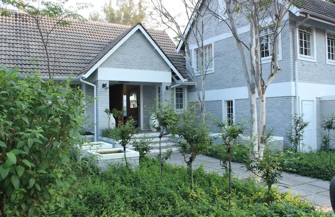 Ballantynes Lodge-1