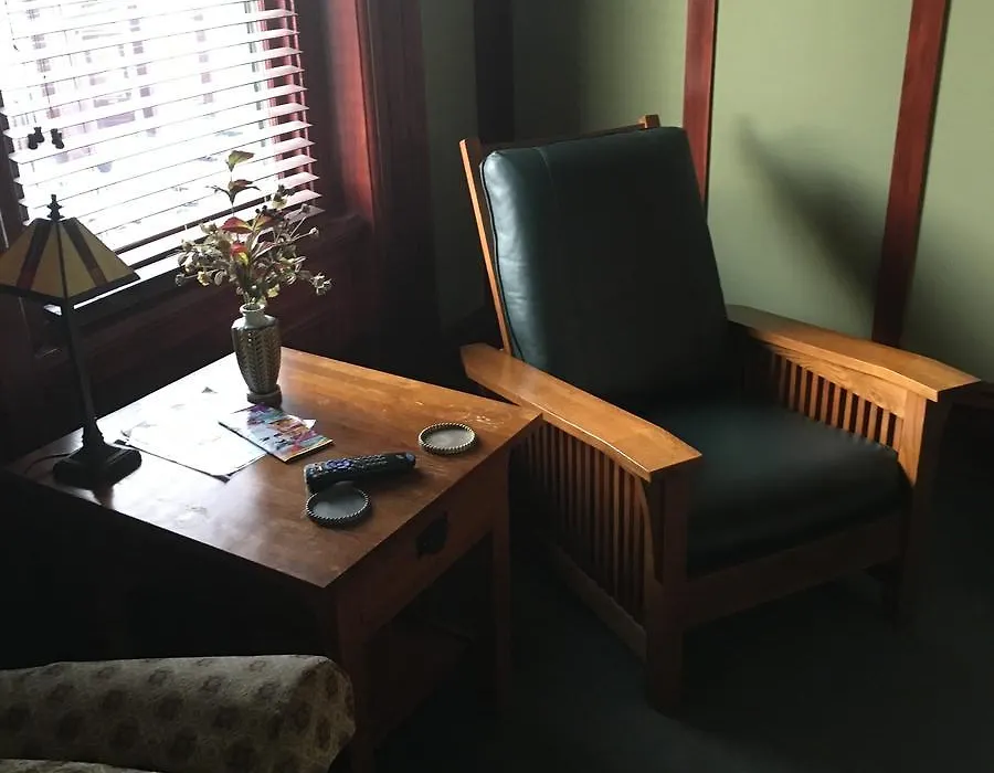 Main Street Bed & Breakfast-1