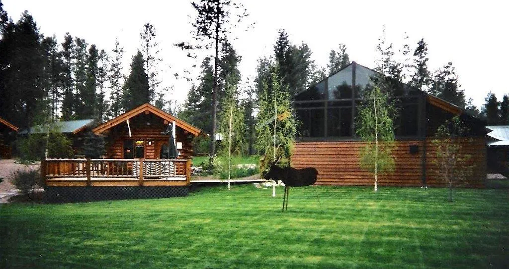 Silverwolf Log Chalets-1
