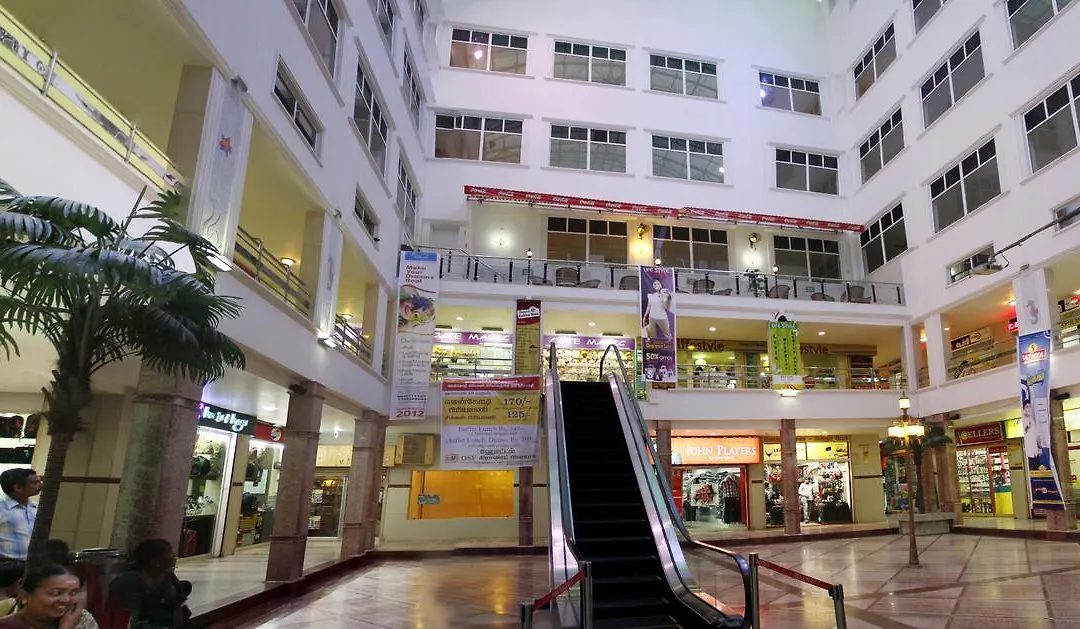 Hotel Dsf Grand Plaza-1