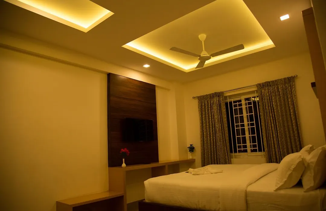Hotel Grand Tree-1