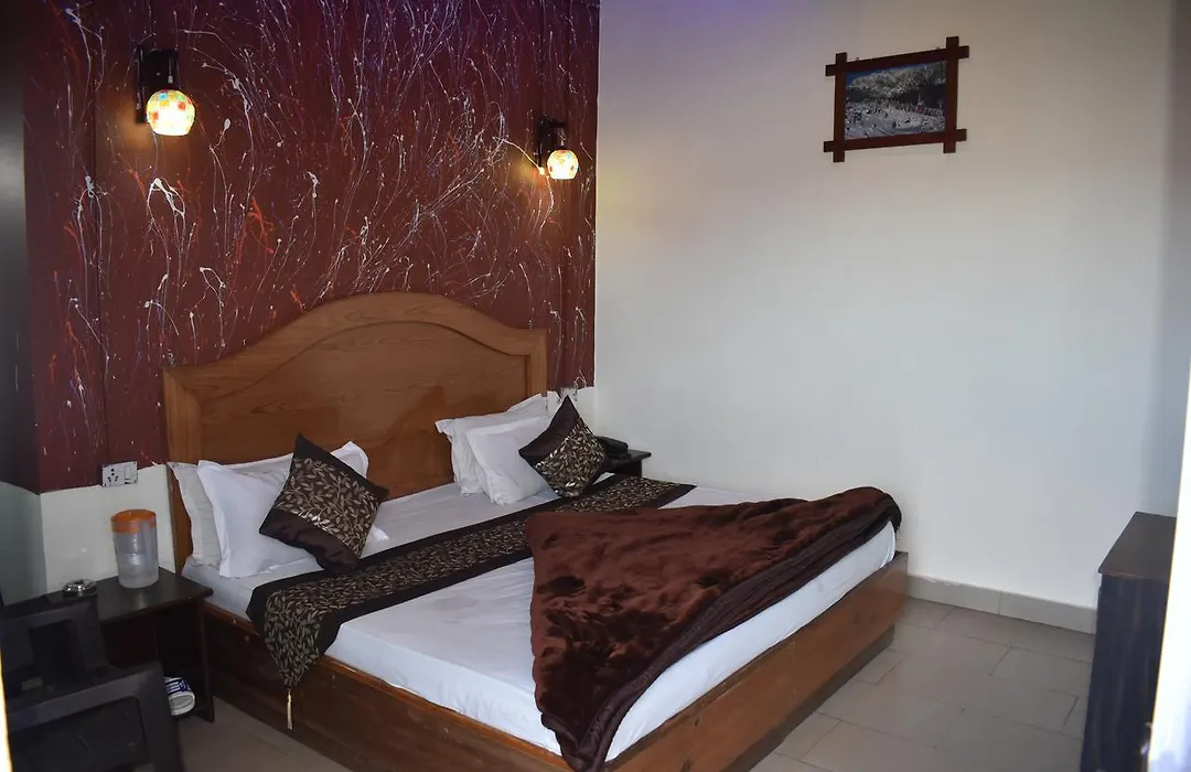 Hotel Akanksha Anand Plaza-1