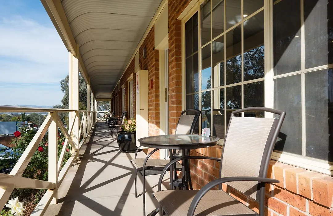 Commercial Golf Resort-1