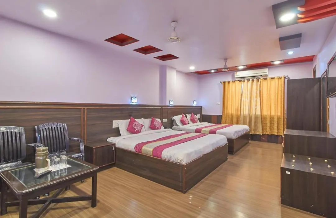 Hotel Deep Palace Near Bus Stand Udaipole-1