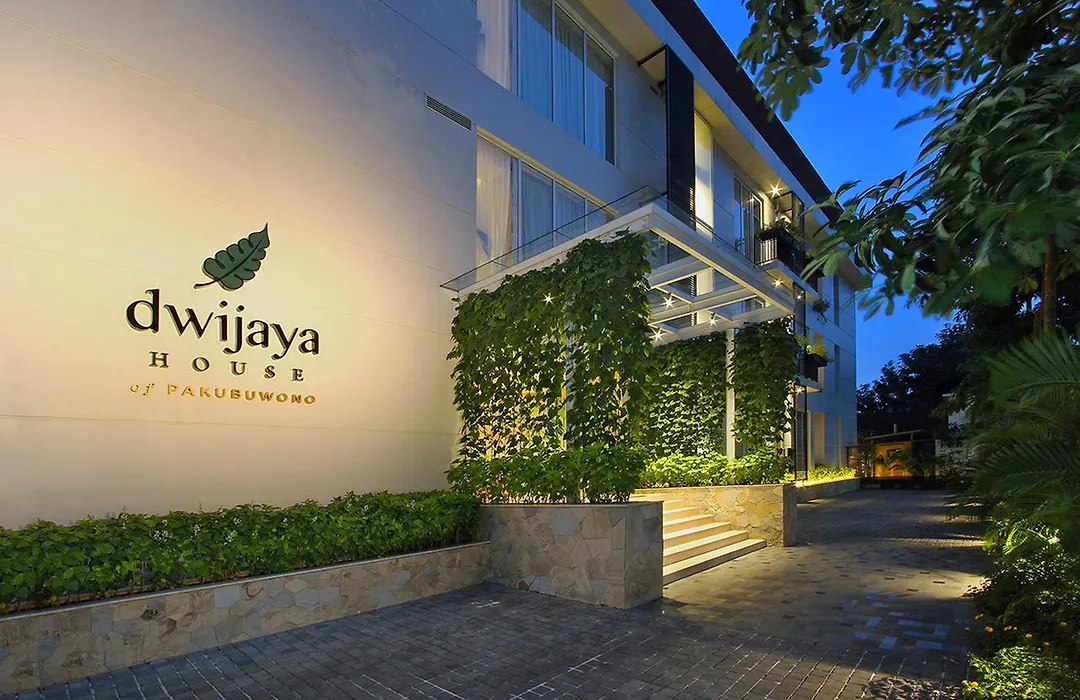 Dwijaya House of Pakubuwono-1