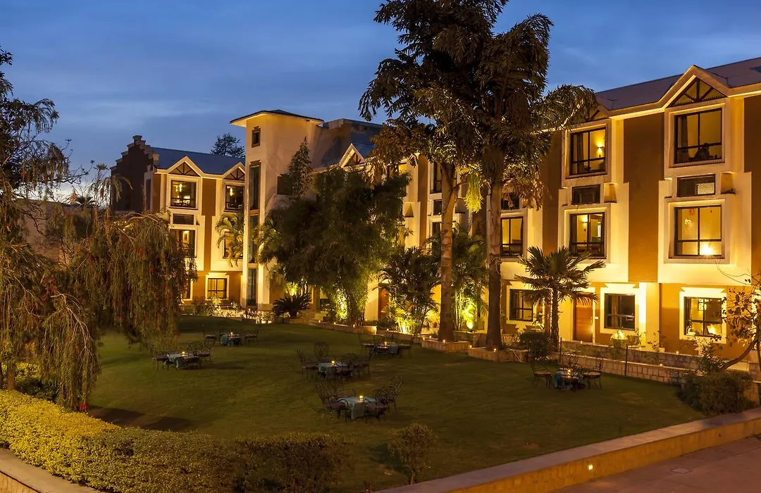 Hotel Hilltone-1