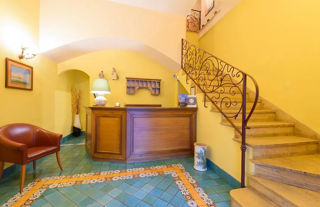 Hotel Mergellina-1
