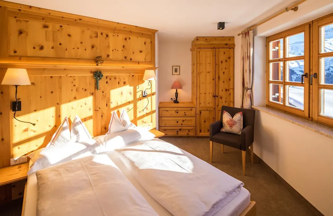 Hotel Ilga-1