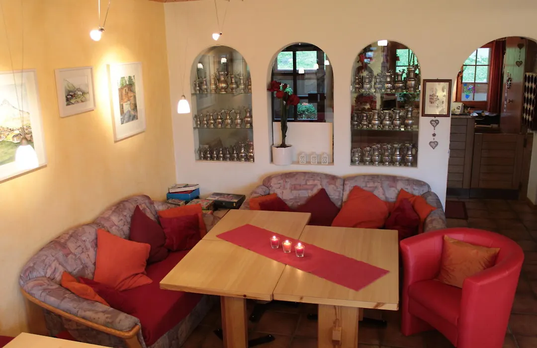 Familienhotel Garni Sporting-1