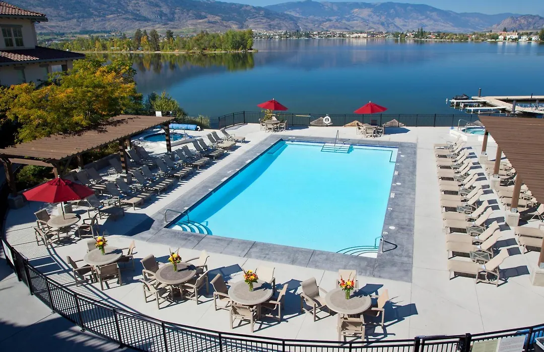 Walnut Beach Resort-1