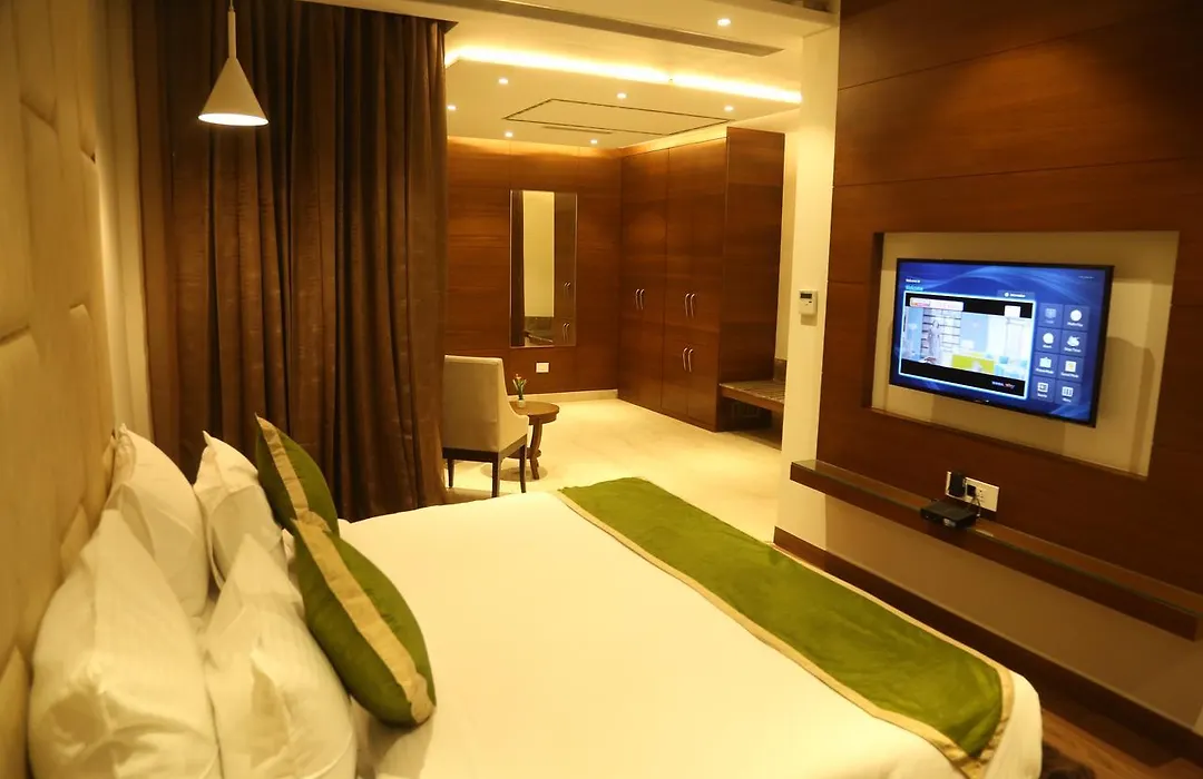 Maple Grand-1