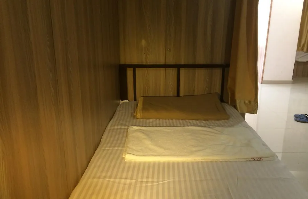 Golden Dormitory-1