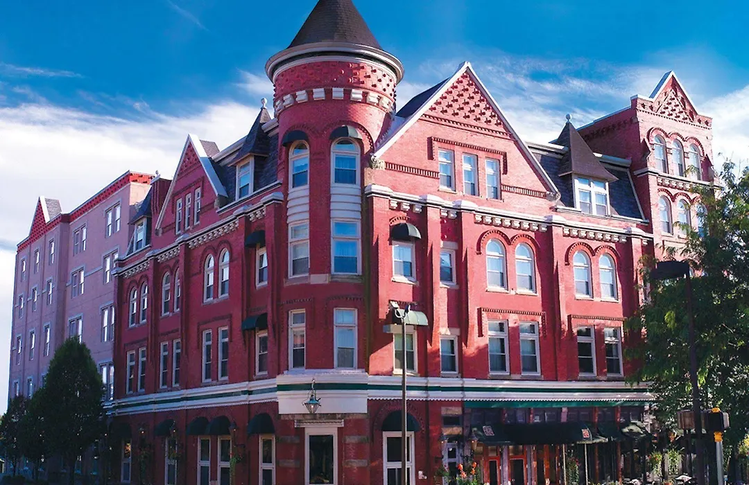 Blennerhassett Hotel-1