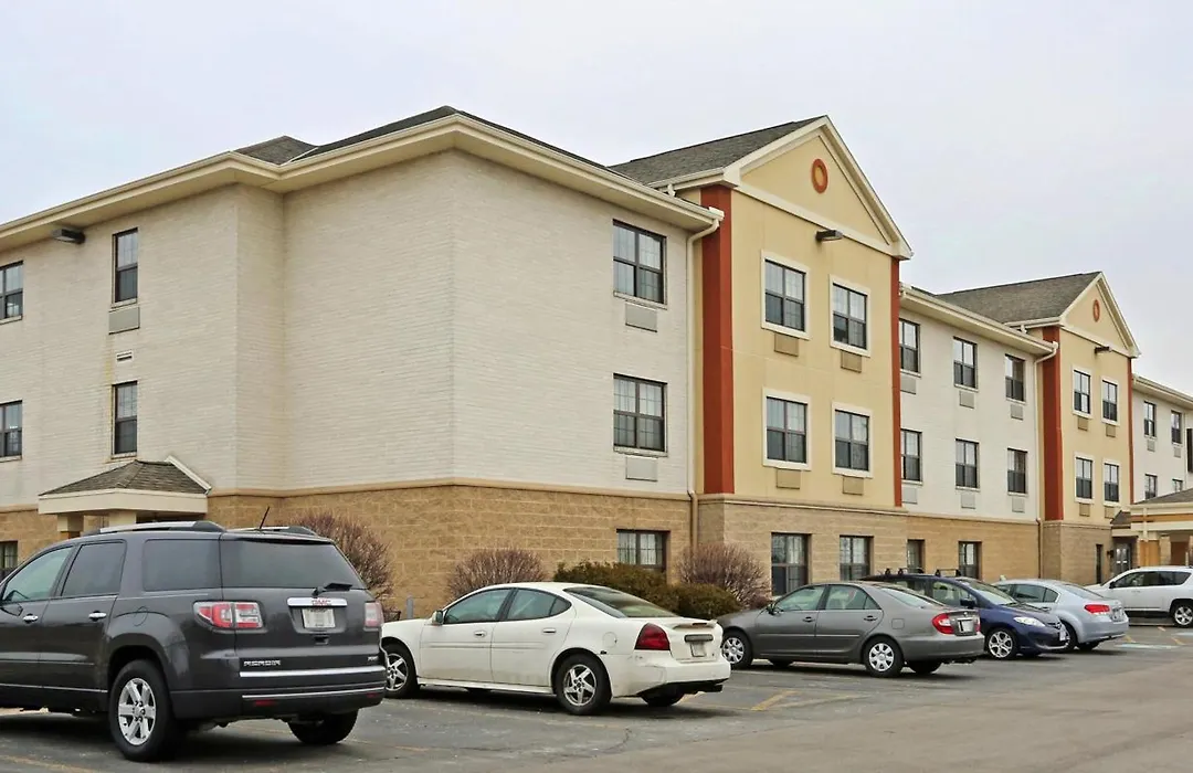Extended Stay America Select Suites - Milwaukee - Wauwatosa-1