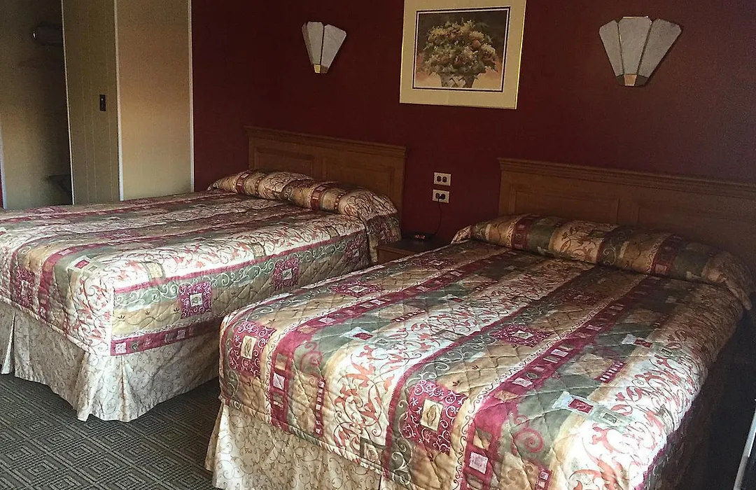 Townhouse Motel-1