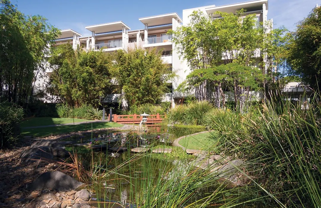 Oaks Brisbane Mews Suites-1