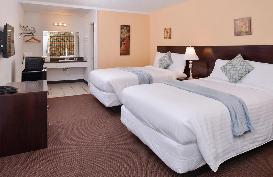 Red Carpet Inn Battleboro-1