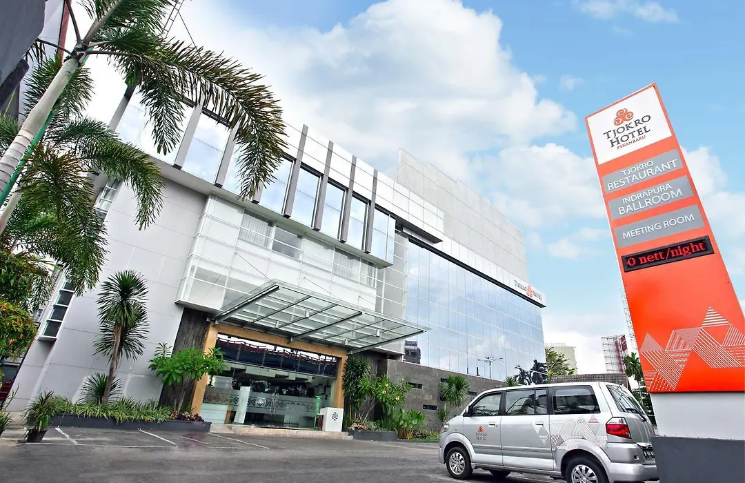 Tjokro Hotel Pekanbaru-1