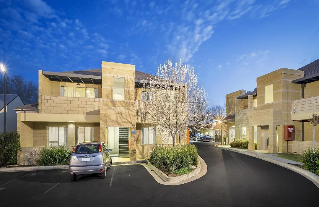 Quest Wagga Wagga-1