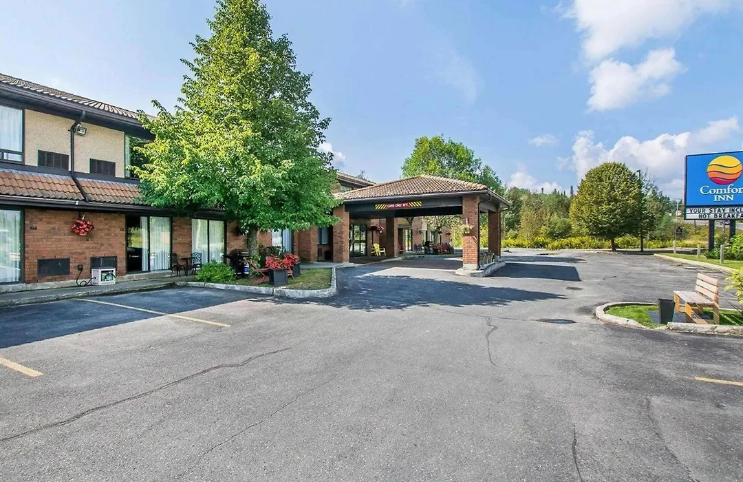 Comfort Inn Kirkland Lake-1