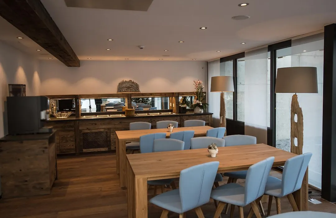 Suitenhotel Panorama Ski Lodge-1