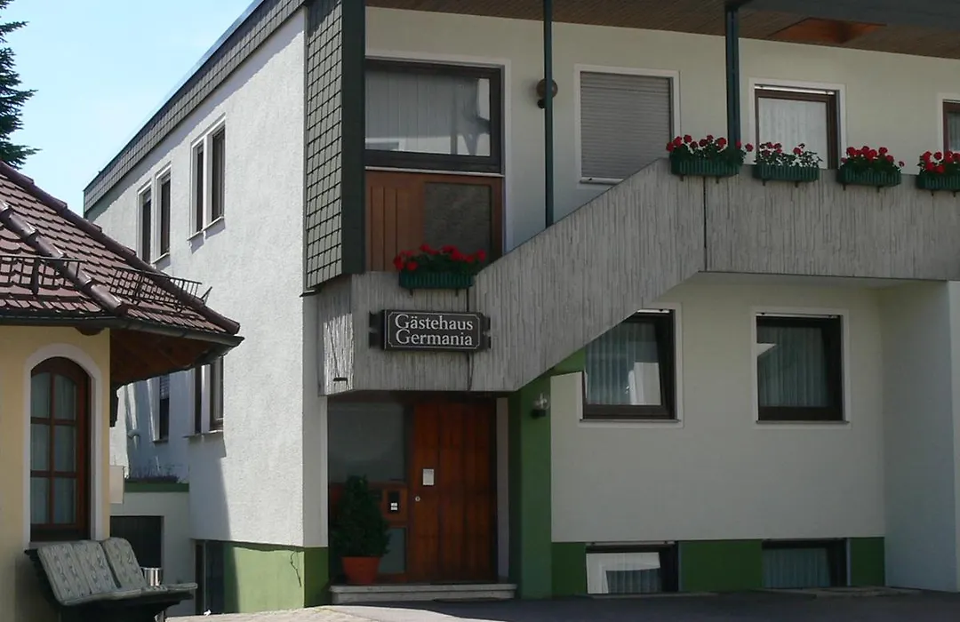 Hotel zur Germania-1