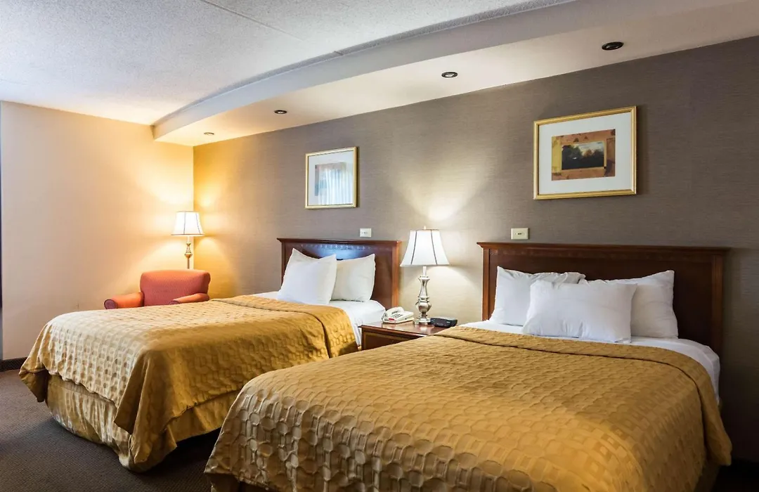 Plaza Inn & Suites-1