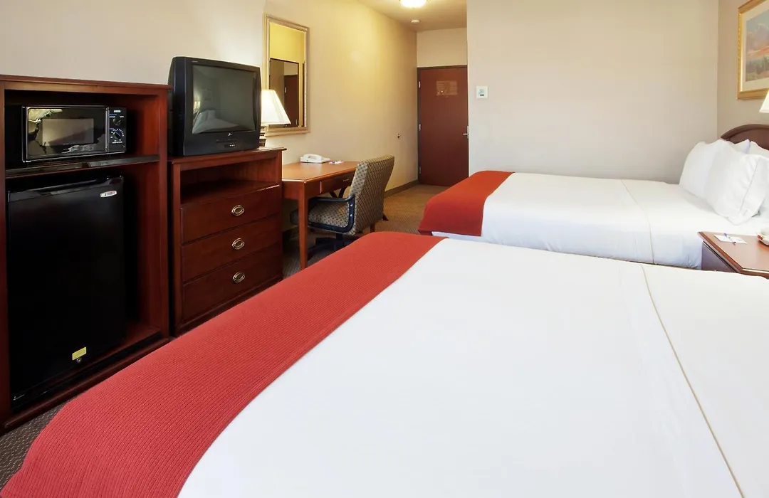 Holiday Inn Express- West Sacramento By Ihg-1